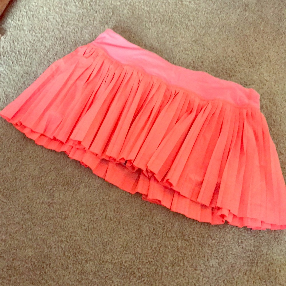 Lululemon Pleat To Street Size 8